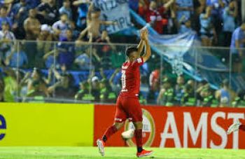 Belgrano le ganó 2-0 a Real Tomayapo por la Copa Sudamericana
